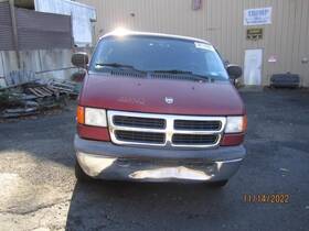 319-00491 Air Cleaner Fits 00-03 Dodge 1500 Van 351280