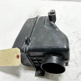 17230-5j6-a20 Acura Mdx 2016-2018 3.5l Engine Air Cleaner Intake Resonator Chamber Oem