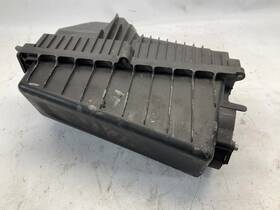 319.al1g19 Alfa-romeo 17 18 19 Giulia Ti Sport 952 Air Cleaner Box Oem B