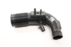 Alfa Romeo 68613369aa 2018 - 2025 Stelvio 2.0l Engine Air Intake Hose Oem 68302774ab