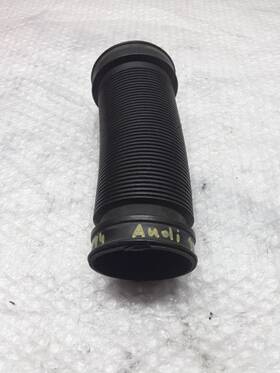 319-67276 Audi Air Intake Cleaner Hose Tube Duct 2.8l 94-98 Cabriolet Z-60p