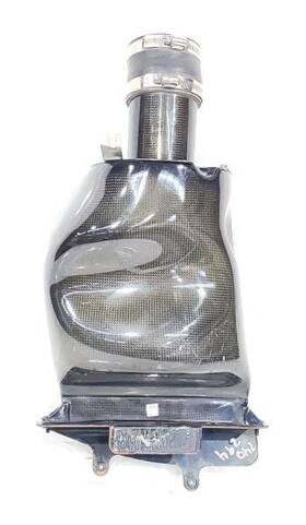 319.au1k11 Audi 2011 Tt New Oem Apr Carbon Intake Box Small Dents