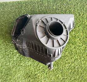 4g0-133-836-a Audi 12-18 A6 A7 C7 3.0l Engine Motor Air Intake Cleaner Filter Box Assembly Oem
