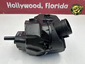 4h0133824 Audi 2013 - 2018 A8 A8l 4.0l Gas Engine Air Intake Cleaner Filter Box Oem 33k