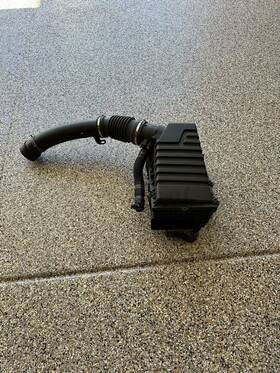 8s0129624c Audi 2019 Rs3 8v Quattro Air Box Assembly