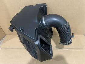 8w0133835 Audi 2017-2023 A4 A5 Quattro 2.0l Engine Air Intake Cleaner Filter Box Oem