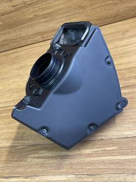 8w0133835r Audi Oem 2019 - 2024 Rs5 F5 2.9l V6 Air Intake Cleaner Filter Box