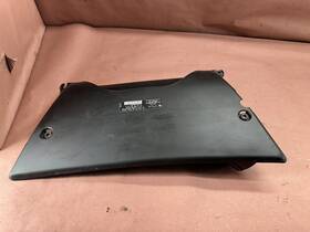 13711437101 Bmw E53 X5 4.4l N62 Air Duct Cover Radiator To Filter Housing Oem 83k Miles