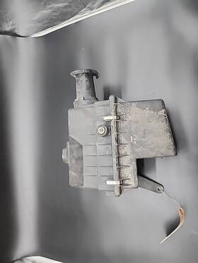 13711719960 Bmw E34 M20 525i Early Air Filter Housing Intake Muffler Box 1989-1990 Used M6