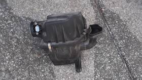 13713415442 Bmw X3 2007-2010 Air Filter Cleaner Breather Housing Free Shipping Oem 3415442
