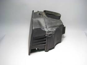 13717514877 Bmw Z4 2.5i Roadster Air Filter Housing Intake Muffler Box 2003-2005 Oem Used
