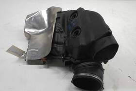 13717577467-nof1493 Bmw 2009-2012 750i 4.4l Twin Turbo Driver Left Air Box Cleaner