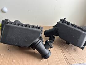 1747811 Bmw E38 750 V12 Dual Air Intakes Boxes With Maf Sensors Oem 750i 750il