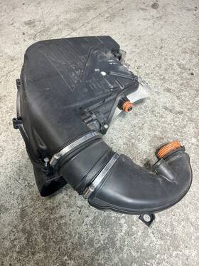 550650750 Bmw 4.4 550 650 750 09-15 Engine Right Passange Air Intake Cleaner Filter Oem