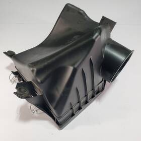 Bmw 7-537-667-05 E60 525i 530i 3.0l Air Intake Filter Cleaner Box Housing Cover 8482580 Oem