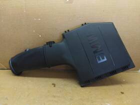 70375718 Bmw 09-13 E93 E90 335i N55 Engine Air Inatake Duct / Housing Upper Body Oem