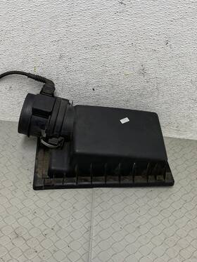 7505960 Bmw 2001 To 2003 X5 Air Intake Cleaner Filter Housing Box Cover Oem F7106 R 7505960 Bmw 2001 To 2003 X5 Air Intake Cleaner Filter Housing Box Cover Oem F7106 R
