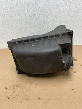 7544409-01 Bmw 2002 To 2008 7 E65 E66 750li 750i Right Side Air Cleaner Intake Box 9871m