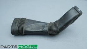 7582310 Bmw 2011-2016 F07 F10 535i Air Intake Duct Bumper To Filter 1371 -