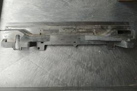 8211467 Bmw E46 Radiator Support Top Cover 99-06 323 325 328 330 M3