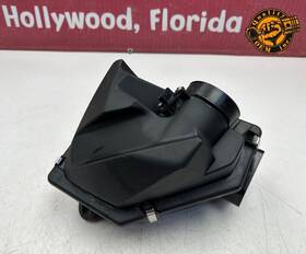 13718662583 Bmw / Toyota 2019-2025 Supra Gr Z4 2.0 Engine Air Intake Cleaner Filter Box Oe 29k