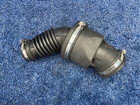 Buick 13399812 2016-2019 Cascada Air Intake Hose Duct With Resonator Oem