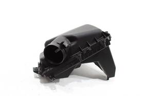 84397914 Buick Envision 2.0l Engine Air Cleaner Intake Filter Housing Box Oem 2021 - 2023