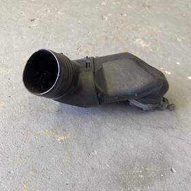 1498546 Cadillac 71 - 79 Eldorado Deville 472/500 Air Cleaner Heat Riser Elbow