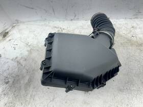 23272757 Cadillac 2019-2024 Xt4 Air Cleaner Box Oem
