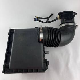 25099971 Cadillac 96-99 4.6 Air Intake Ass. Deville Eldorado Seville 72 74 Mas