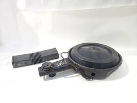 319.gm6q88 Cadillac 1988 Brougham Oem Air Cleaner With Tubes 5.0l