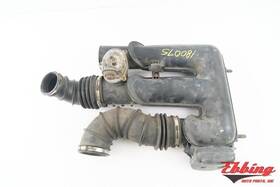 319.gm6t03 Cadillac Air Intake Resonator Assembly 3.2l 25699037 Fits 2003-2004 Cts 696266