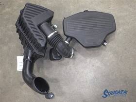 319.gm6x23 Cadillac 2023 Xt5 Sport Air Cleaner