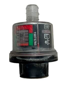 15073765 Chevrolet 99-07 Chevy/gmc Air Cleaner Restriction Indicator-red/green Oem Genuine