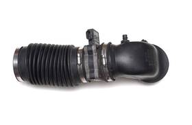 15715692 Chevrolet 1996-1999 Sierra Siverado Yukon Suburban 1500 2500 Air Intake Elbow Hose