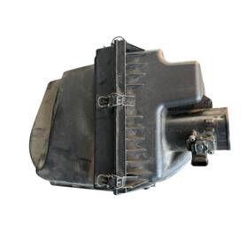 22866477 Chevrolet 2012 - 2016 Impala Air Cleaner Intake Filter Box Housing Oem