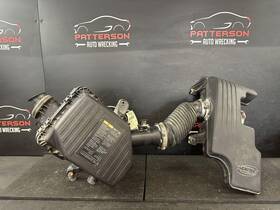 25940117 Chevrolet 08-12 Chevy Colorado 2.9 Air Intake Cleaner Filter Box With Tubes And Meter