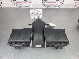319-06314 Chevrolet 2005-07 C6 Corvette 6.0l Air Cleaner Assembly With Boxes - Oem