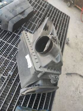 319-06465 Chevrolet Air Cleaner 2.0l Fits 16-17 Camaro 5185262