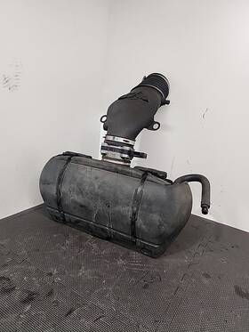 319-6108 Chevrolet 97-00 C5 Ls1 Oem Engine Air Intake Snorkel Filter Housing Cleaner Box Assembly