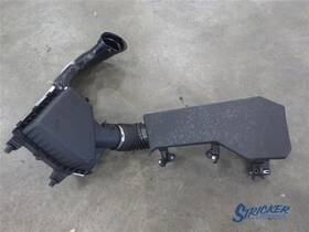 319.gm8m24 Chevrolet 2024 Silverado 1500 Lt Air Cleaner 1515376