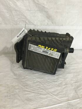 60a1gxbc Chevrolet 2001 Silverado 2500 Air Cleaner Oem
