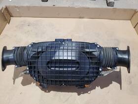 84881135 Chevrolet 2020-2022 Corvette C8 Engine Air Intake Box Housing Filter Assy Oem