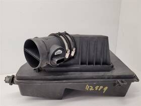89047825 Chevrolet 2006-2007 Malibu Air Cleaner 3.5l Engine Id Lx9