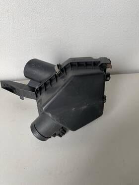 Oem42 Chevrolet 2006 Cobalt 2.4l Air Cleaner Box Part No