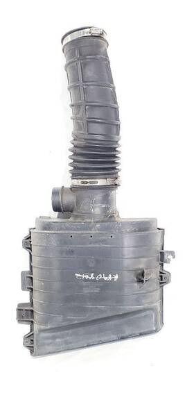 319-00731 Chevrolet Truck 2011 2016 Express 3500 Oem Air Cleaner Box And Tube Only 6.6l Diesel