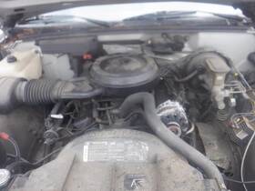 319.gm8688 Chevrolet Truck Tchev2500 1988 Air Cleaner 24632342