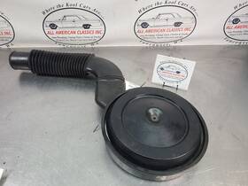 319.gm8c89 Chevrolet Truck 1987-91 Chevy Suburban 350 Tbi Air Cleaner Assembly - Oem