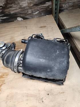 319-00633 Chrysler 08 09 10 Air Cleaner Box 3.8l 2008-2010 Dodge Caravan Town And Country