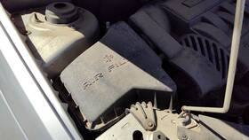 Chrysler 68019957aa 07 Pacifica Complete Air Intake Cleaner Filter Box Housing With Tube Oem 4.0l